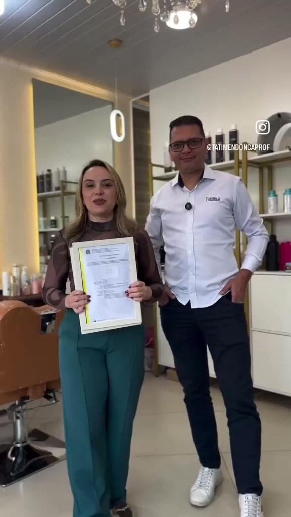 Tati Mendonça, da marca Tati Mendonça Profissional